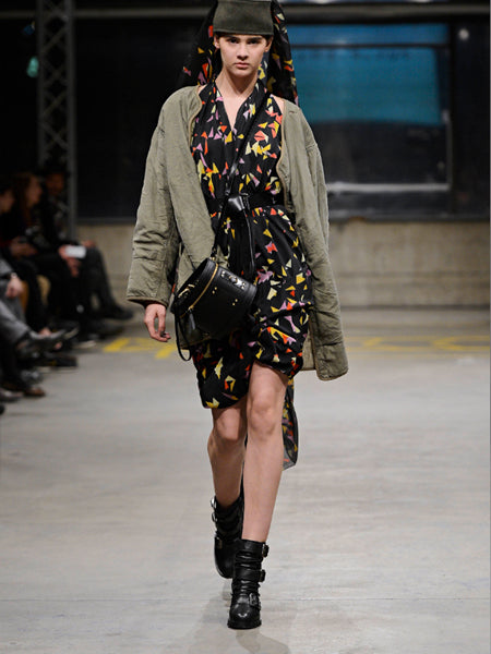 NECESER – BLACK/GOLD bag