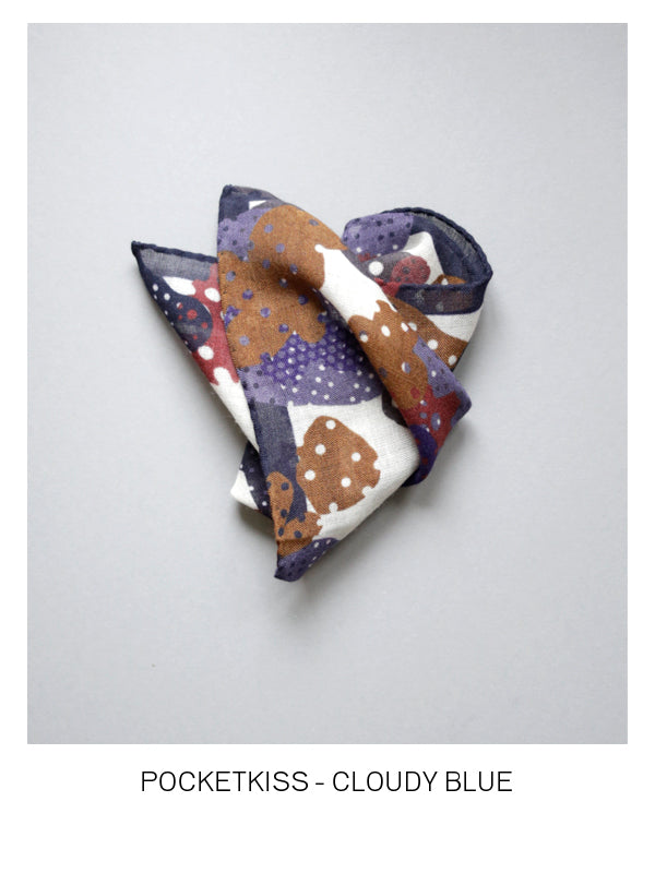 POCKET KISS – CLOUDY BLUE