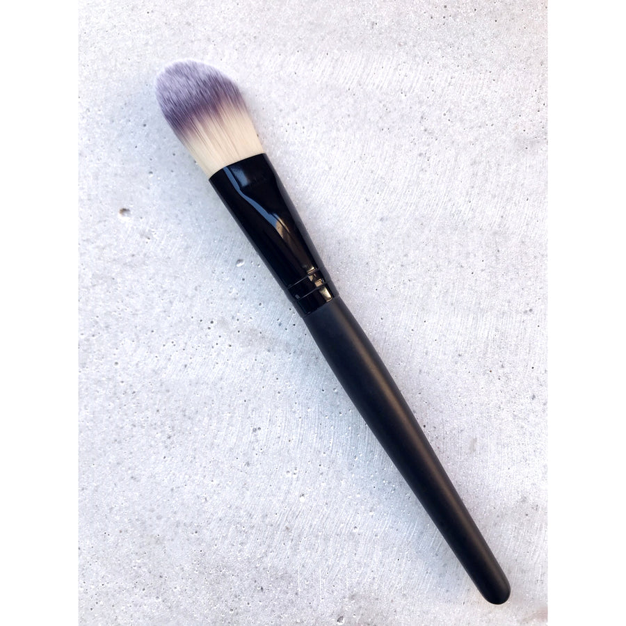 Mask and Foundation Brush