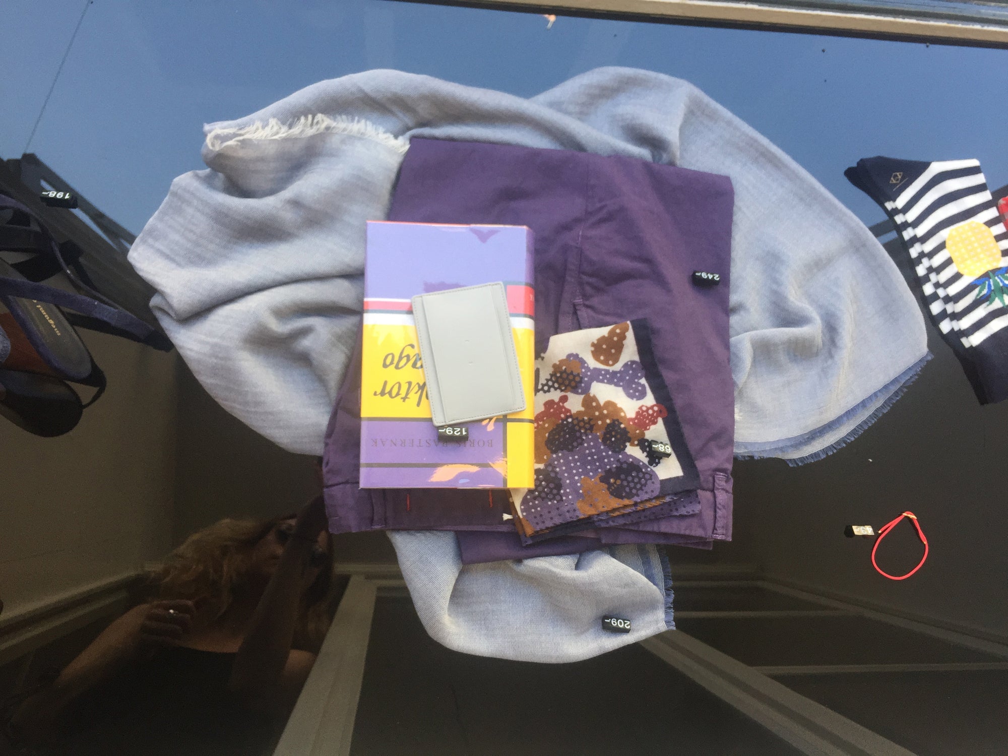 POCKET KISS – CLOUDY BLUE