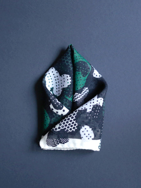 POCKET KISS – SUIT UP GREEN